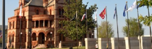 courthouse memorial flags