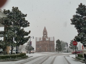 courthouse snow downtown