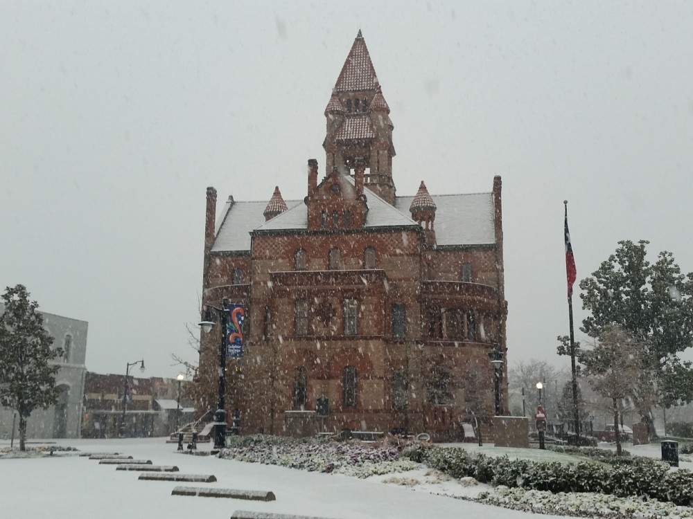 snow courthouse square
