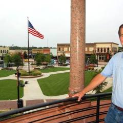 Sellers Guides Ghostly Nighttime Courthouse Tour