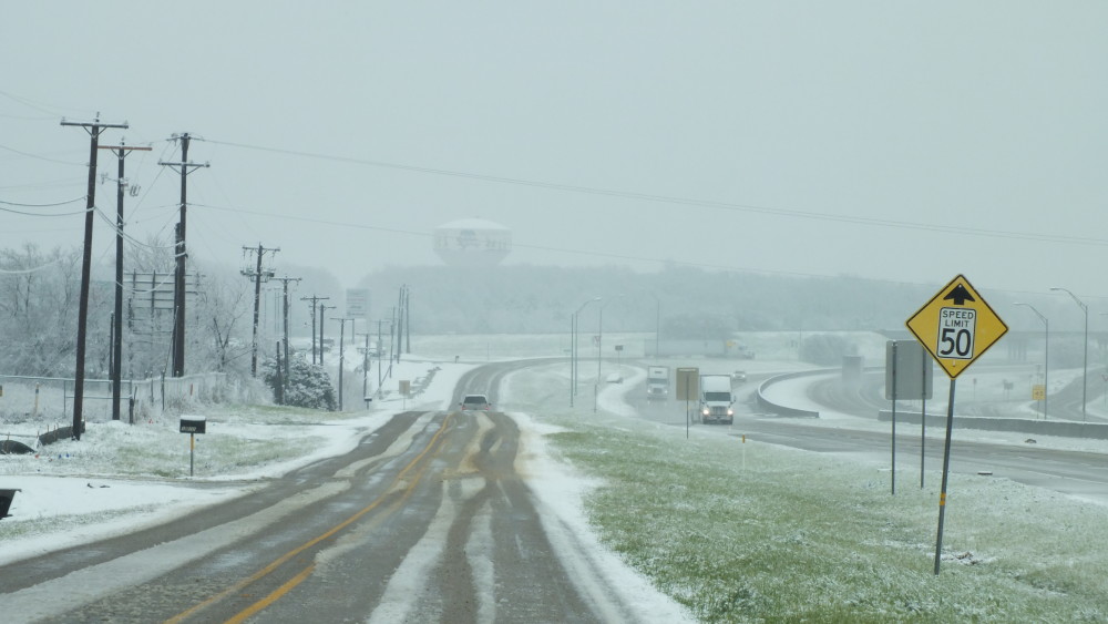 snow tower street road