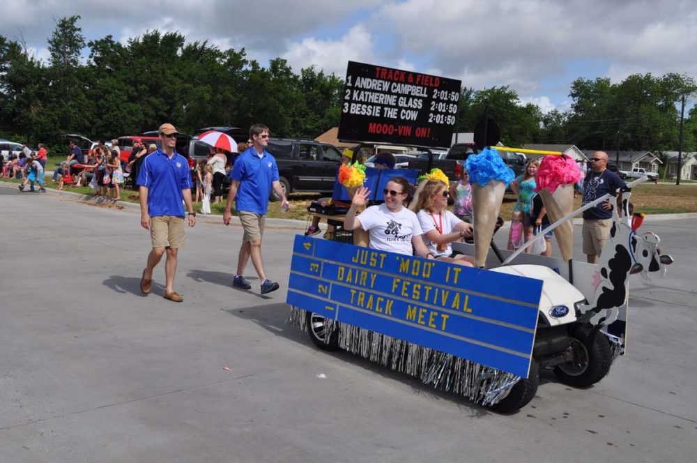 2015Parade00056