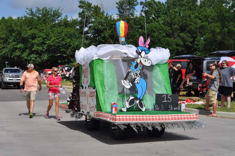 2015Parade00079