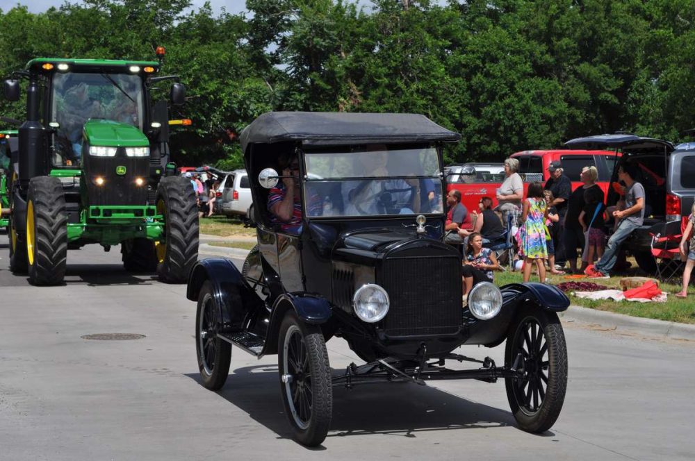 2015Parade00183