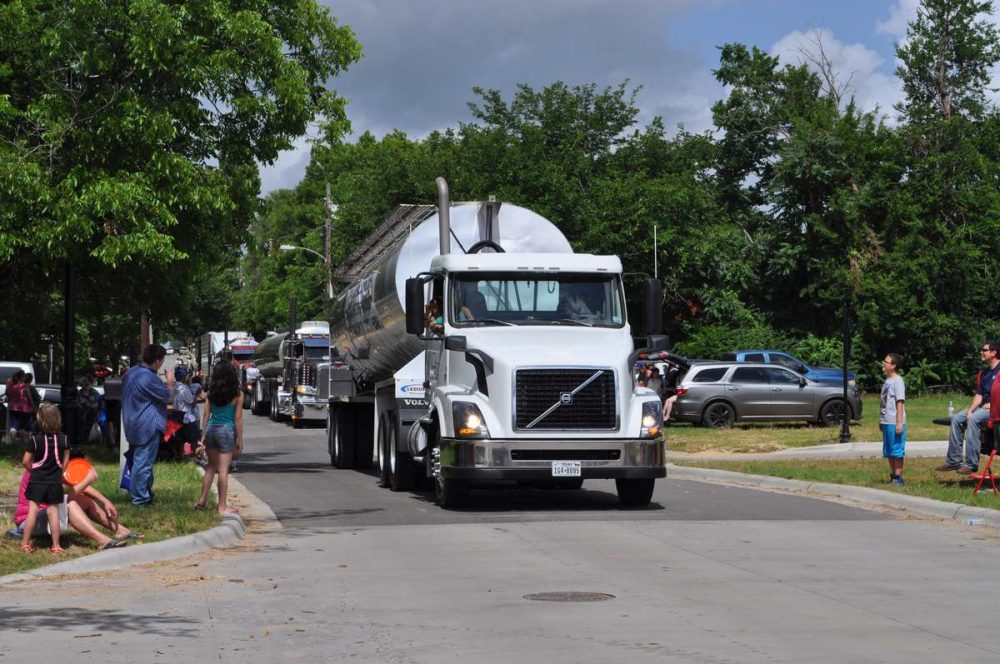 2015Parade00197