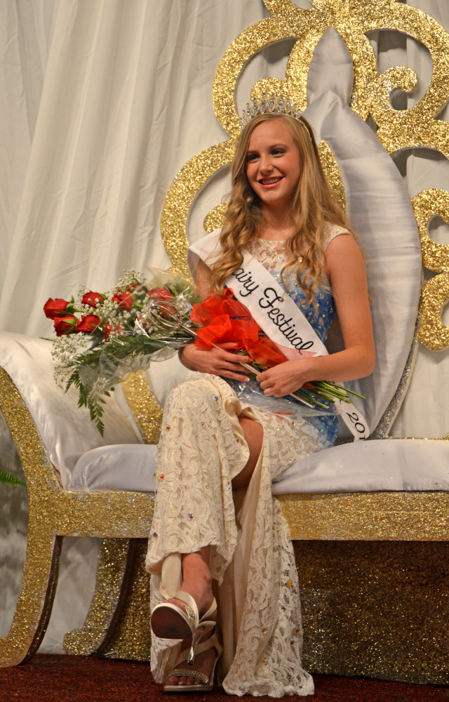 Dairy Festival Queen Sidney Dietze. Photo by Cindy Roller.
