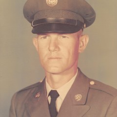 Larry Lee Riley