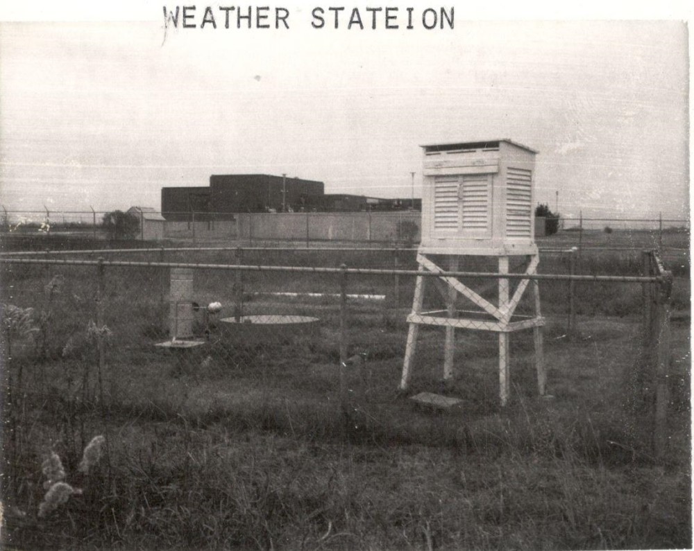 Old KSST Weather Station