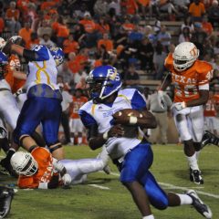 Grim Night for Wildcats in Loss to Texas High