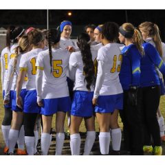 Ten Lady Cats Named to Soccer All-District