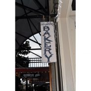 Business History Month: IdziBitsy Bakery