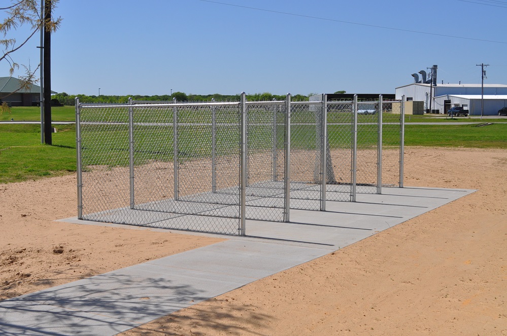 Outdoor Kennels