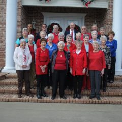 Memorial Hospital and Clinic Served by 42-Volunteers