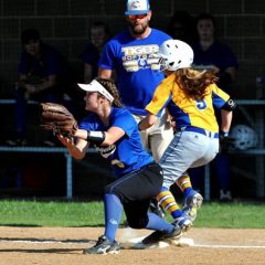 Lady Cats Count on Hitting Skills Against Waxahachie