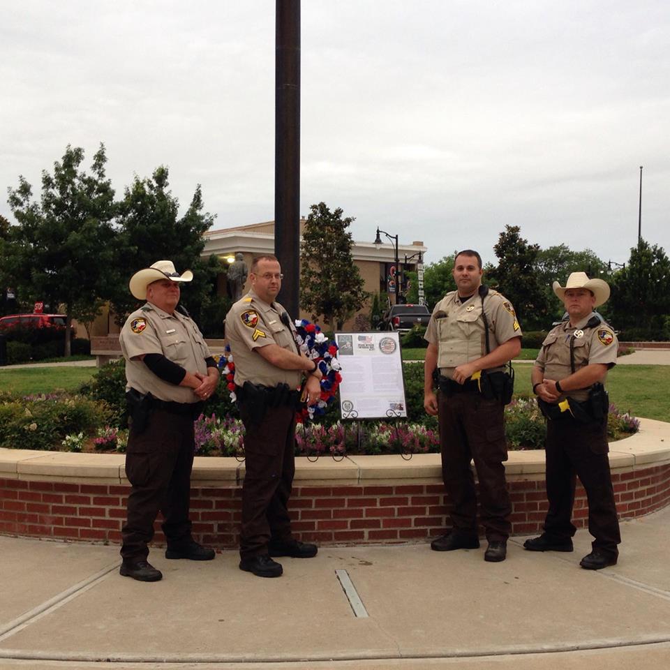 13246080_10209523770592562_352988626_n