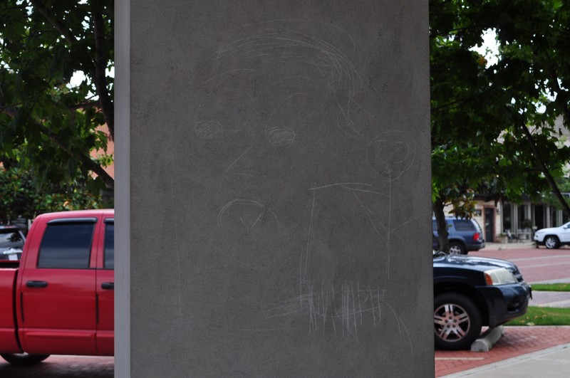 veterans memorial vandalism 5/9/16