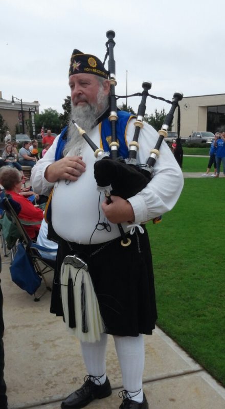 Bagpiper Jim Dial