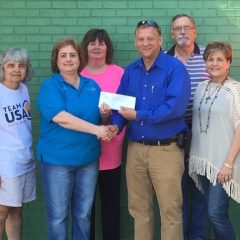 Meal-A-Day receives donation from Oncor