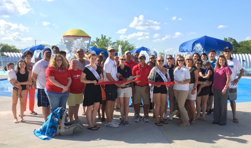 chamber connection-splash kingdom ribbon cutting