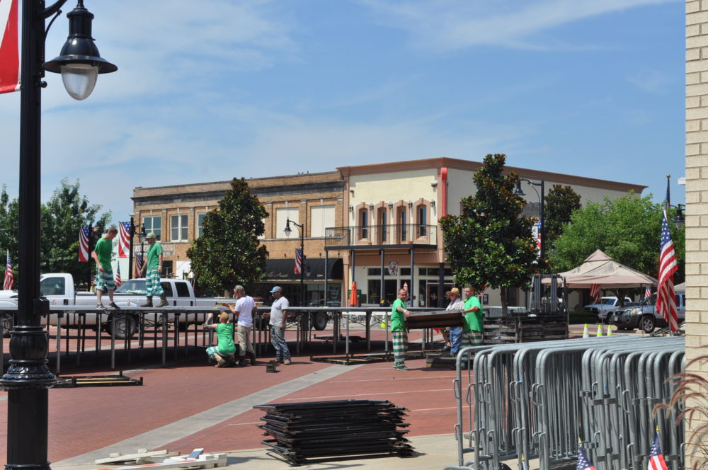 Independence day stage