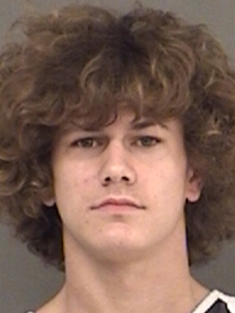 Hunter Wayne Weems, 18