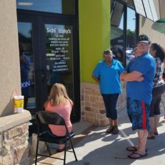Schlotzsky’s Opens to Long Line of Customers
