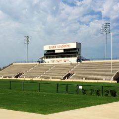 Friday Night Lights: Texas High’s Norton, Wildcats’ Owens, Young, Abron