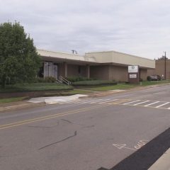 Line Formed as Early Voting Begins Monday