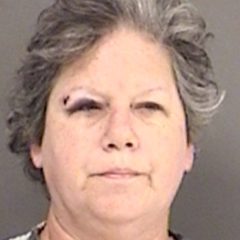 Mother Brandishes Knife in Assault on Daughter