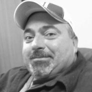 Daniel Davis