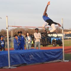Wildcats Track Qualifies Seven for Area; Finish Fourth at District Meet