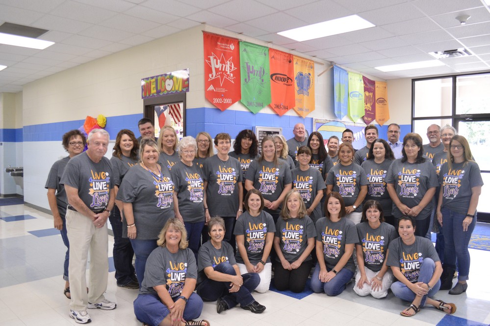 Saltillo Meet the Teacher & Lions & Ribbon Cutting1