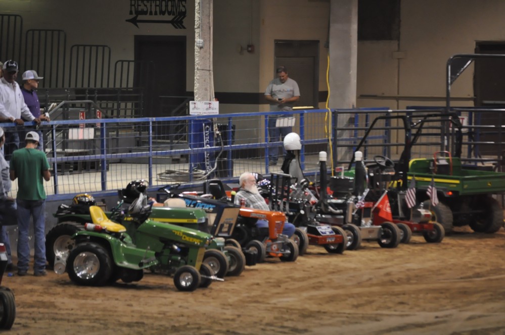 Help a Child Tractor pull 20175