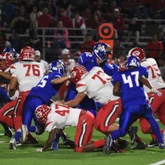 Wildcats and Lions Fight for Play-off Spot Friday Night
