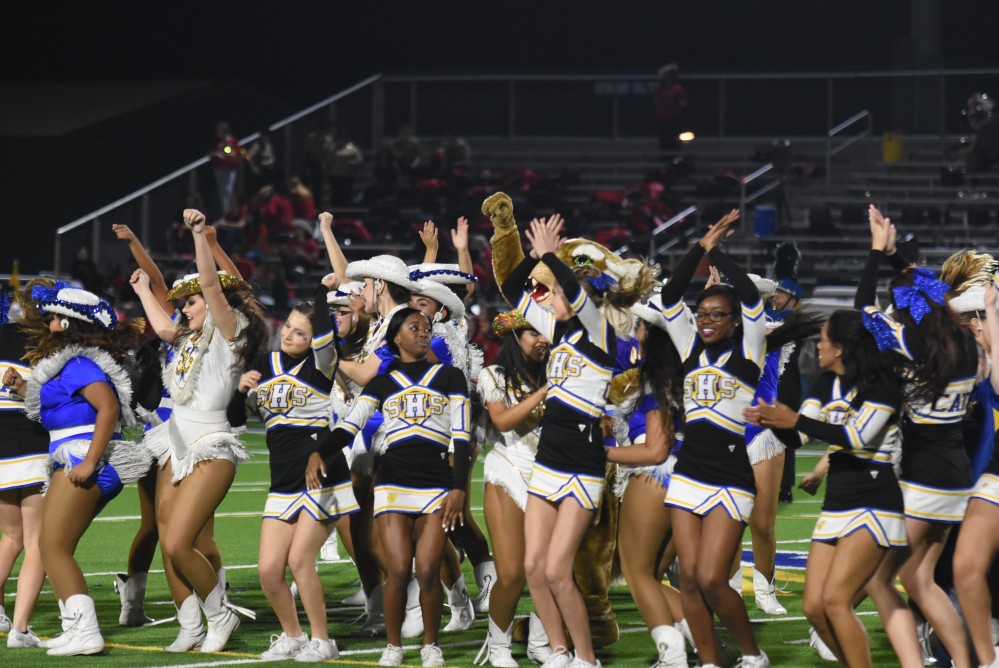 2017 Senior Night Halftime38