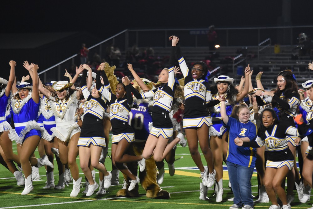 2017 Senior Night Halftime41