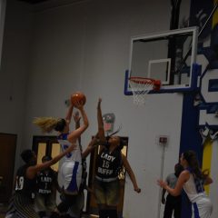 Lady Cats One Step Closer to Championship at Edgewood Tourney