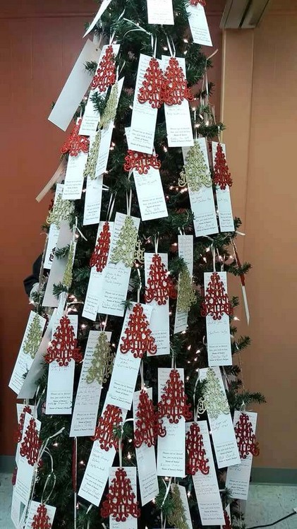 Golden Agers Gift Tree is Up! - Ksst Radio