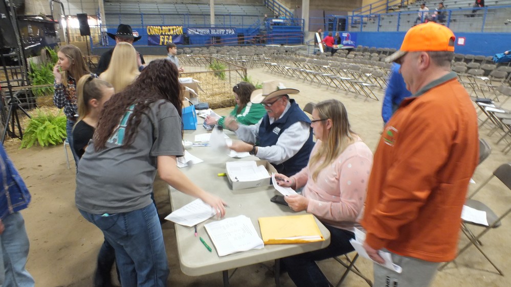 NH Jr livestock show 24