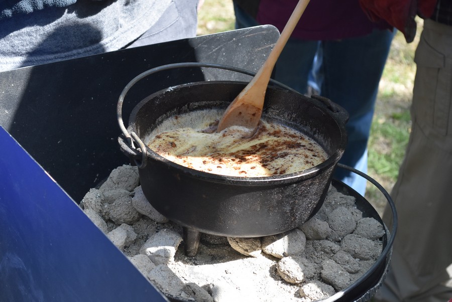 Dutch oven class 15