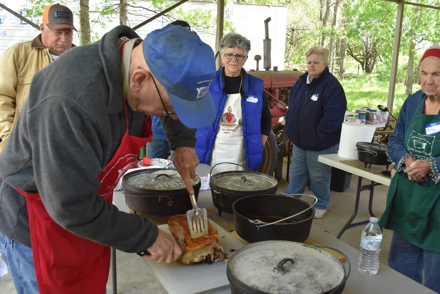 Dutch oven class 26