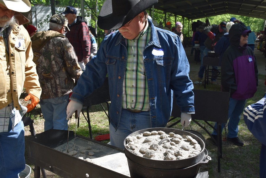 Dutch oven class 3