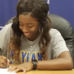 Taylor Signs Letter of Intent to Become Student/Athlete at Wayland University