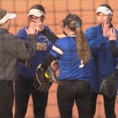 Lady Cat Continue Undefeated in Allen Tournament