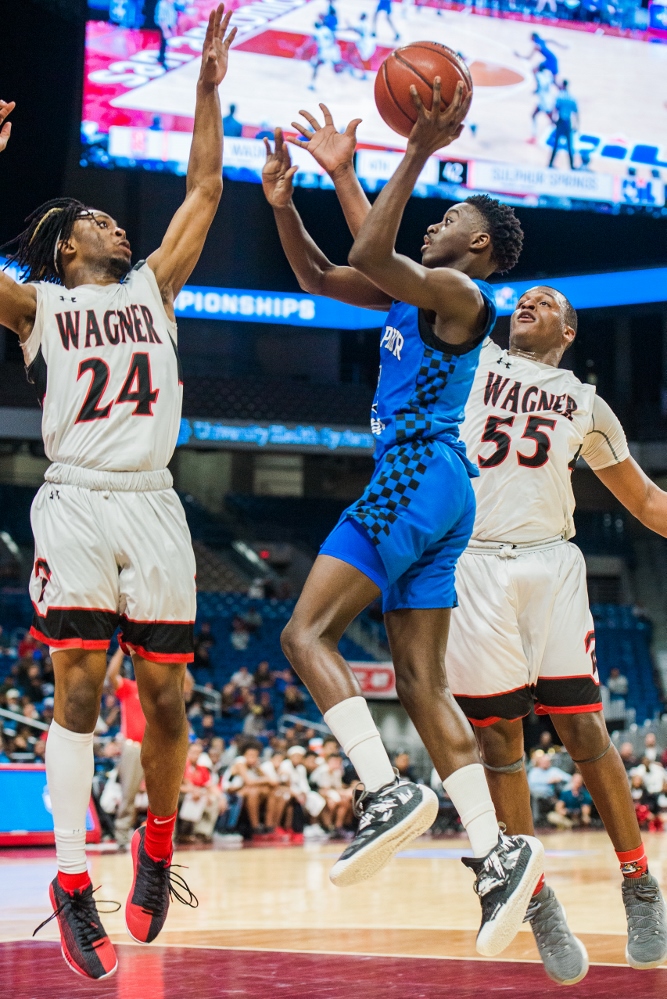Sulphur Springs Wildcats Basketball Semifinals shoots blocks jump