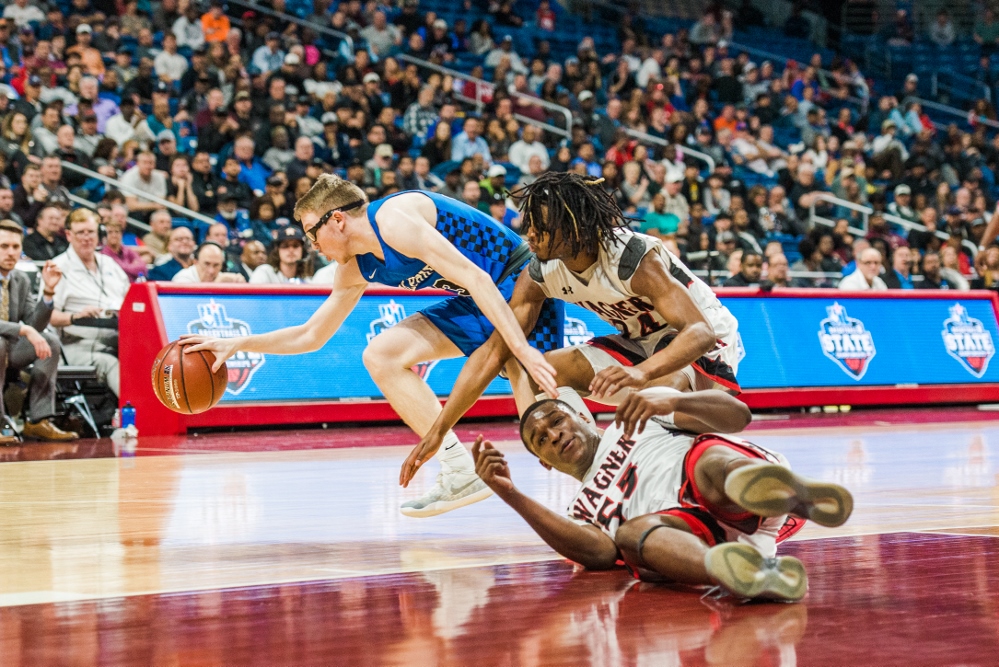 Wildcats Basketball Semifinals dribble glasses fall