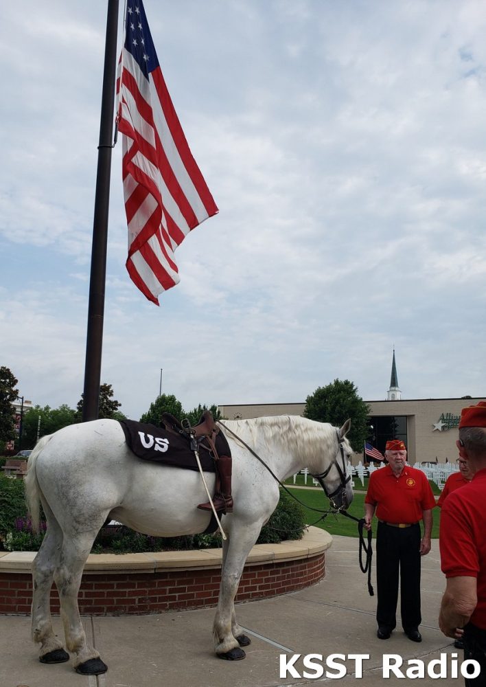 Riderless Horse 2018-01