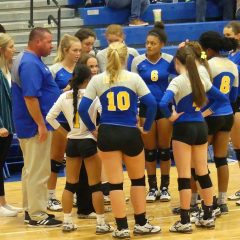 Lady Cats Volleyball Opens District Play With Very Solid 3-0 Win Over Royse City at Home