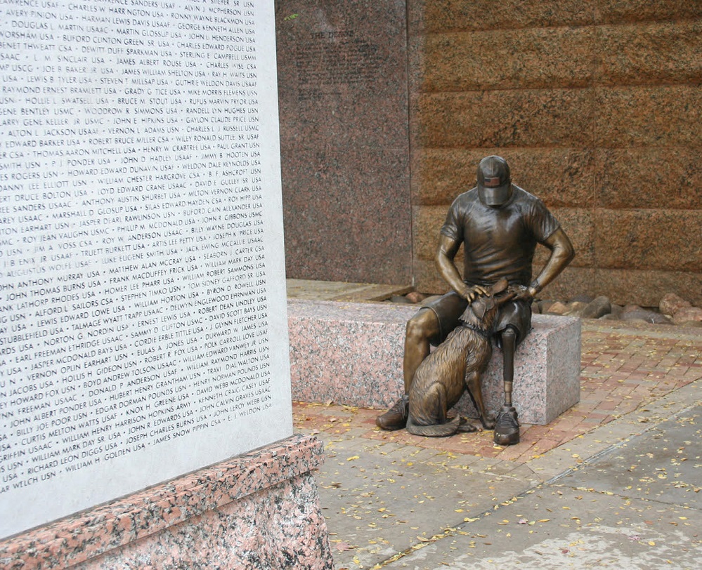 Veterans Day 2019 Sulphur Springs statue