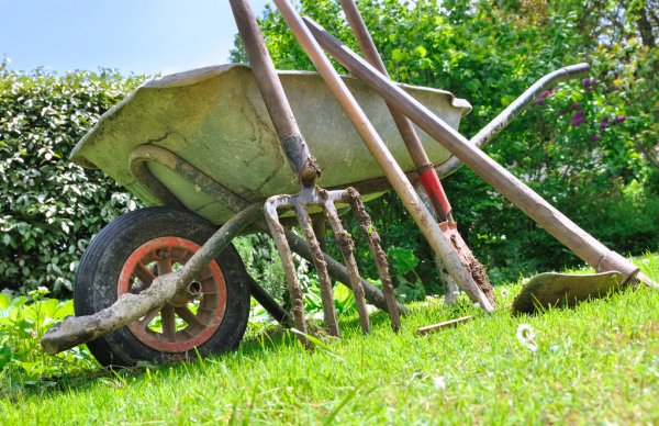 gardening tools